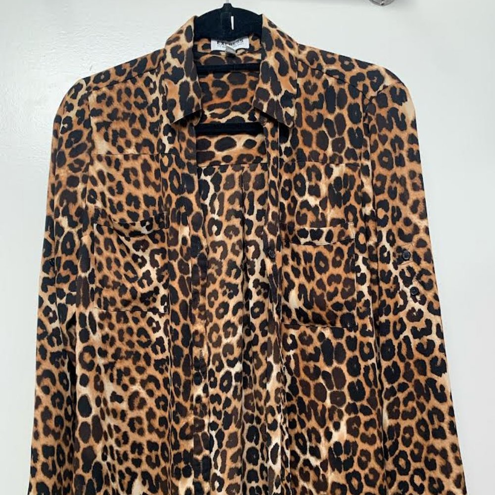 Express leopard print Portofino Shirt in small